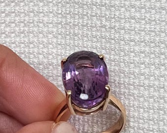Estate 18K Yellow Gold Genuine Amethyst Ring – 14.95 Carat Oval Amethyst – Size 6
