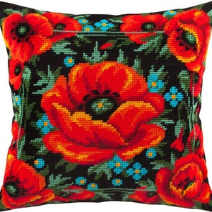 NEW UNOPENED Needlepoint tapestry Gobelin KIT Charivnytsya V213 The Dutch Mill Pillow