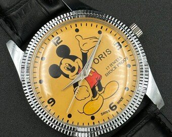 Vintage Walt Disney World, 25th anniversary sorcerer Mickey watch. s-l400.jpg main image 2