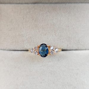 Sapphire Ring Oval Cut Vintage Ring Gifts For Her Woman Gift Engagement Ring