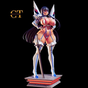 Könnte beinhalten: Detaillierte Figur eines weiblichen Anime-Charakters, mit einem weißen und blauen Outfit und einem Schwert. Die Figur steht auf einem mehrschichtigen Sockel mit roten und grauen Akzenten. Das Logo "3DCRAFTOON" ist in Gold.