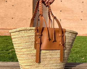 Handmade Moroccan Straw Tote Bag: Braided Leather Handles & Zipper Pocket