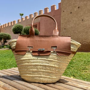 Moroccan Straw Tote Bag: Woven Raffia Purse with Leather Flap