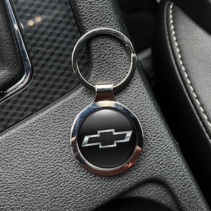 Chevrolet Key fob Stainless steel round epoxy resin decal Keychain  emblem best gift auto accessories keyholder