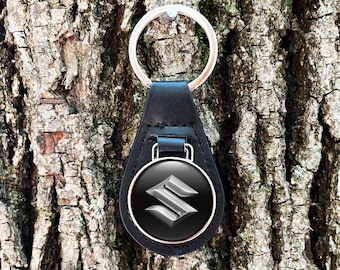 Suzuki Emblem Leather Key Fob: Epoxy Resin Keychain