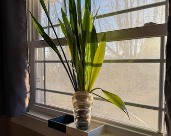 Window Sill Extender Tray