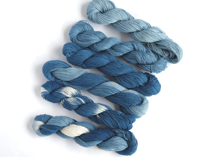 Fujix 'MOCO' Japanese Sashiko Embroidery Thread 178 Shocking Pink