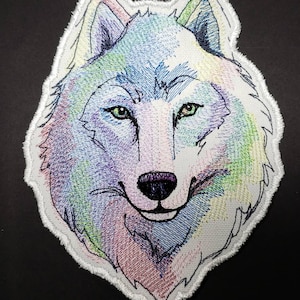 Wolf patch, embroidered patch