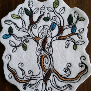 Tree goddess patch,mother nature patch, goddess patch,embroidered patch