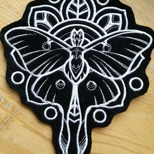 Moth Patch, luna moth