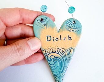 Welsh language heart Diolch (thank you)