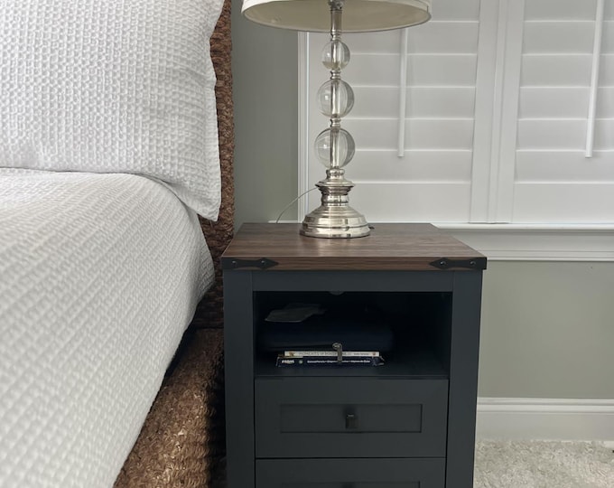 Nightstands Set of 2 with Charging Station, Farmhouse Nightstand with 2 Drawers, Wooden Bedside Tables for Bedroom & Living Room (Blue)