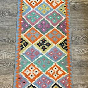 Kilim Runner, Table Runner – Vibrant Geometric Elegance, Handmade Kilim Wool  (1.9 ft x 5.3 ft)