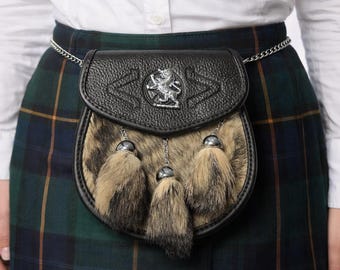 Handcrafted Leather Sporran with Tassels – Scottish Heritage – Traditional Kilt Accessory for Festivals, Weddings & Highland Dress