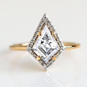 Kite Shape Moissanite Ring With Round Cut Cube Zercon, Engagement/Wedding/Anniversary Ring, 925 Sterling Silver Ring For women