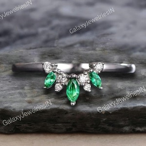 Chevron Emerald Wedding Ring Emerald Crown May Birthstone Stacking Wedding Band Sterling Silver Anniversary Band Minimalist Promise Gift