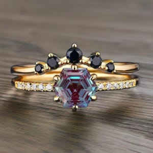 Hexagon Cut Vintage Alexandrite Engagement Ring Set Art Deco 14K Rose Gold Promise ring for her June birthstone Anniversary Ring for Women