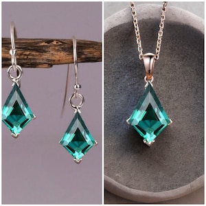 Unique Emerald Necklace & Earrings Combo, Emerald Jewelry Set, Emerald Silver Jewelry, Kite Cut Necklace And Earrings Combo, Gift For Her.