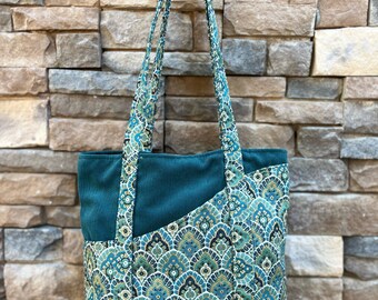 aqua and greens tapestry tote in scallop pattern