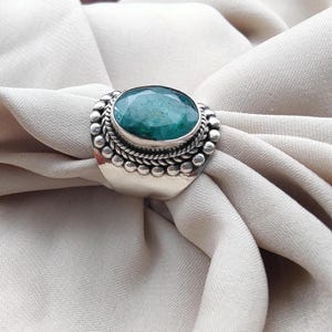 Emerald Ring 925 Sterling Silver Dainty Green Gemstone Ring May Birthstone Gift for Her Wedding Women Gift Handcrafted Gemstone Ring