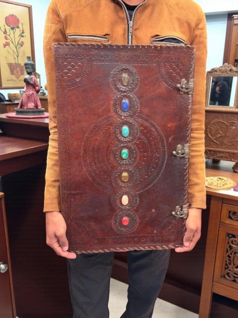 Embossed XL Leather Grimoire Journal Handmade Book of Shadows, Large Witchcraft Spell Notebook, Vintage Writing Diary image 2