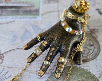 Metal Fortune Teller Gold Paint Hand Rhinestones Brown Eye Chains Keeper of Time Necklace