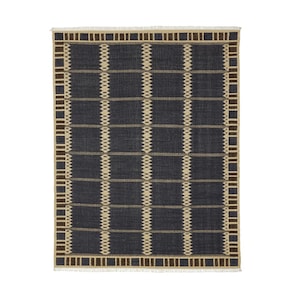 Swedish Scandinavian Röllakan Flatweave Rug | Handwoven Wool Kilim | Dark Blue & Beige Geometric Carpet