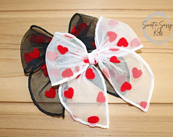Red Heart Mesh Bow, Small Fable Bow, Valentines Hair Bow, 4 Inch Bow, Girls Bow, Red Heart Bow, Valentines Day Bow, Girls Hair Clip, Love