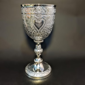 Personalisierter Messingkelch Kelch, Kommunion Silberbecher - Weinkelch Für Rituale, Hochzeit, Anlass - Artus König Mittelalter Thema