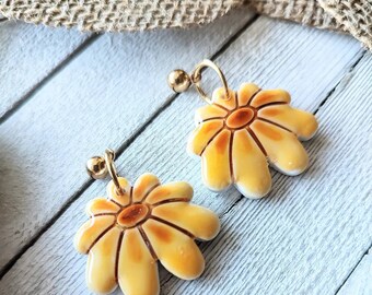 Earrings lazy daisy handmade polymer clay resin topped boho nickel free flower dangle