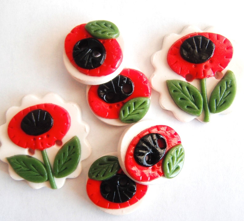 Button Retro Red Poppy handmade polymer clay button set 6 画像 1