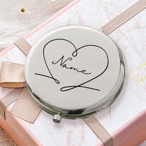 Personalized Flower Compact Mirror Custom Name Birthday Gift for Women, Bridesmaid Proposal & Best Friend&#39;s Pocket Mirror