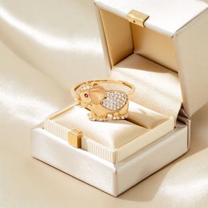 14K Gold Elefant Ring mit CZ, Glückstier Schmuck, Rotes Auge Elefant Ring für Frauen, Massivgold Glücksring, Geschenk für Sie