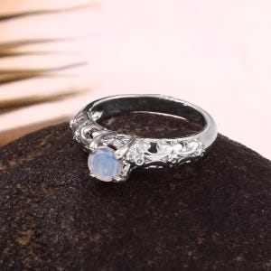Natural Moonstone Ring, Vintage Inspired Rainbow Moonstone Silver Ring, Handmade Moonstone Ring, Birthstone Ring, Gift For Her.