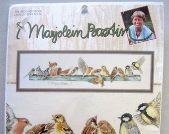 KIT The Pecking Order MARJOLEIN BASTIN Counted Cross Stitch Beautiful Bird Sampler Lanarte Leisure Arts #115606