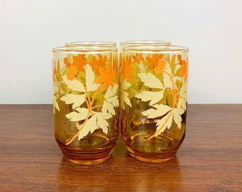 Set of 4 Autumnal Amber Glasses with Floral and Leaf Design | 1970s Vintage Glassware