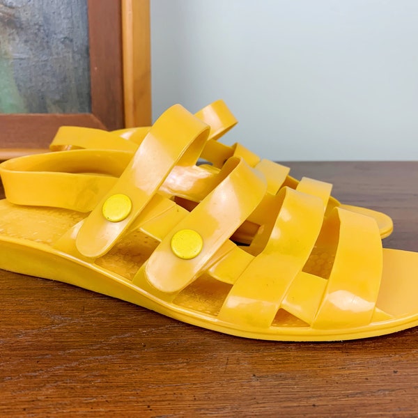 Vintage 1980s Strappy Jelly Sandals with Snaps, Made in Brazil | Micro-Wedge Jelly with Almond Toe, SIZE 8-9 NARROW