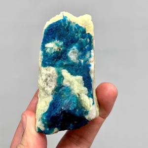 Fluorescent Sodalite Crystal Specimen 206g with Pyrite – Stunning Natural Fluorescent Mineral from Afghanistan