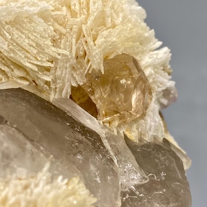 Topaz Crystal with Quartz, Muscovite & Albite, Pakistan Healing Stone (270 Grams)