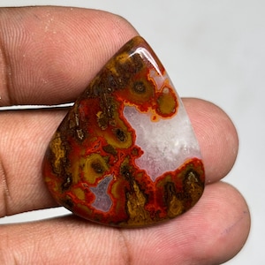 Pear Seam Agate Cabochon: Natural Polished Gemstone (34x29x4 mm, 33 Ct.)