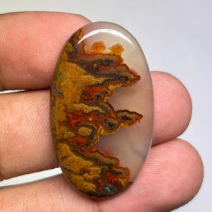 Oval Seam Agate Cabochon: Natural Polished Gemstone (39x23x4 mm, 37 Ct.)