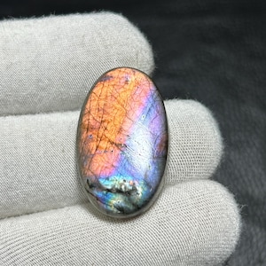 Natural Labradorite Cabochon: Multi Fire Oval Gemstone, 31x19x4mm