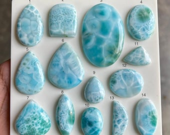 Cabochão de Larimar Natural – Gema Azul Oceano Dominicano