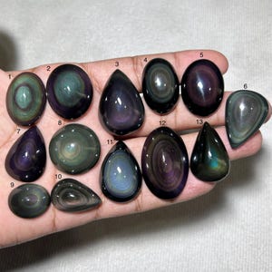 Cabujón de obsidiana arcoíris: piedra preciosa natural multicolor brillante para joyería.