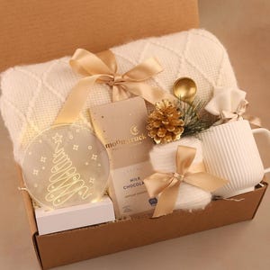 Sympathy Gift Basket, Hygge Gift Box with Blanket, Sending a hug, Thinking of you, bereavement gift, Encouragement gift, Thank You, Sunshine