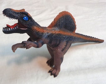 Maquette de dinosaure en plastique - Spinosaurus - Environ 7 pouces de haut