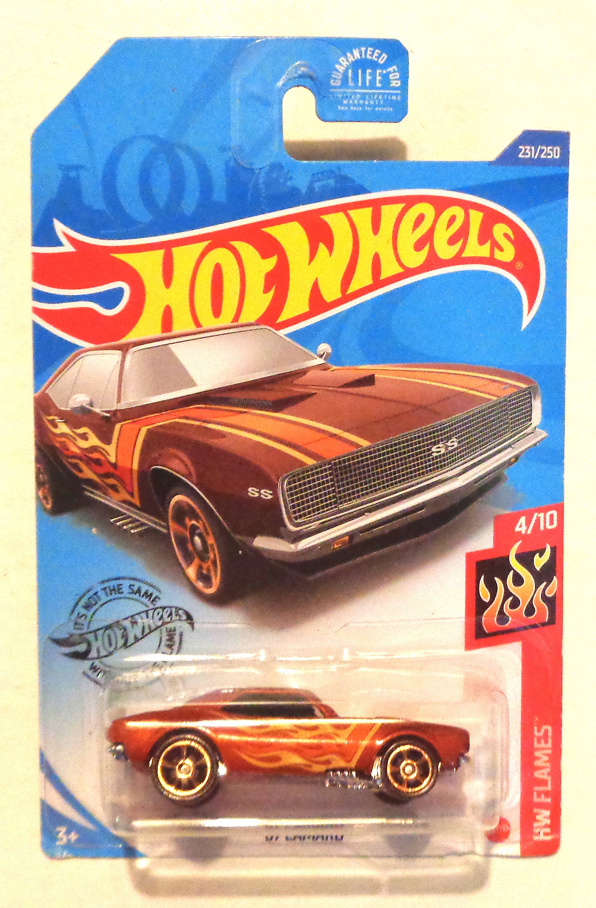 Hotwheels 1967 Chevy Camaro W/flames Hot Wheels Diecast
