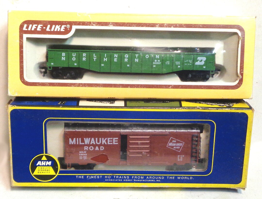 HO Scale Old Stock Lifelike burlington Northern Gondola & milwaukee Road Box Carset of 2
