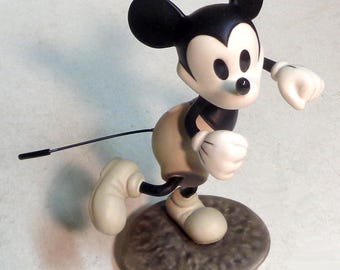 Disney Porcelain Classics Collection-Mickey Mouse "Hey Minnie, want to go steppin?"-From "The Delivery Boy" Near Mint-No box.Approx 5inches.