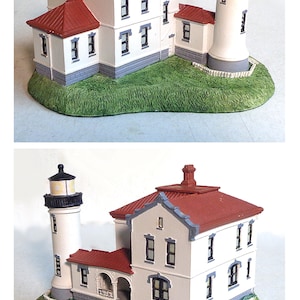 Danbury Mint Lighthouse "Admiralty Head" Whidbey Island, Washington - Near Mint in styrofoam carton, no outer box. Possible N scale layout!